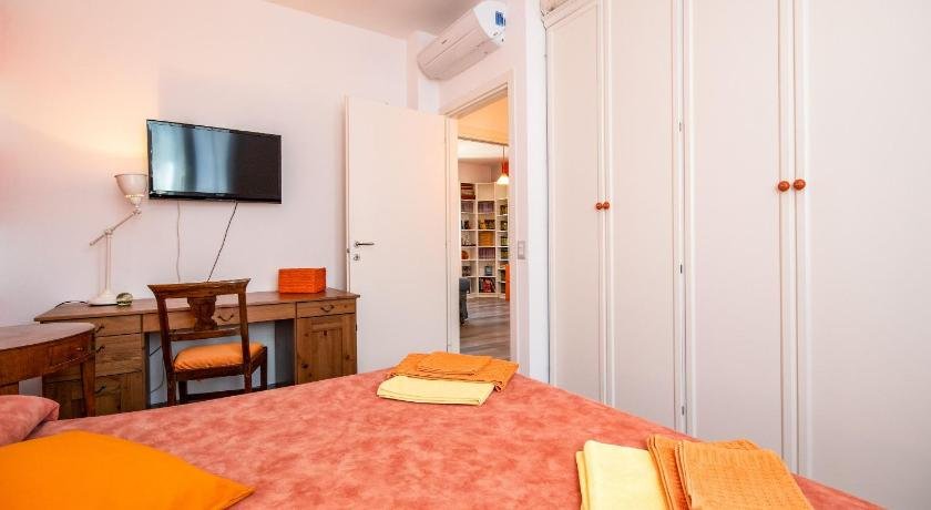 Orange Apartment Salo