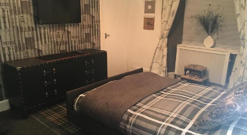 Glasgow City Centre Apartment