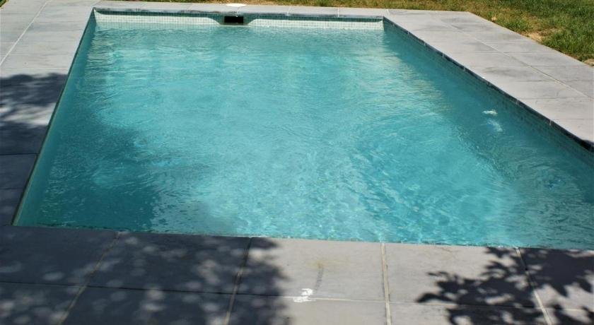 Casa en Empuriabrava con piscina privada y a 500m de la playa