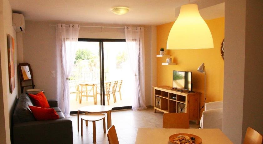 Residencial Villa Marina CC1