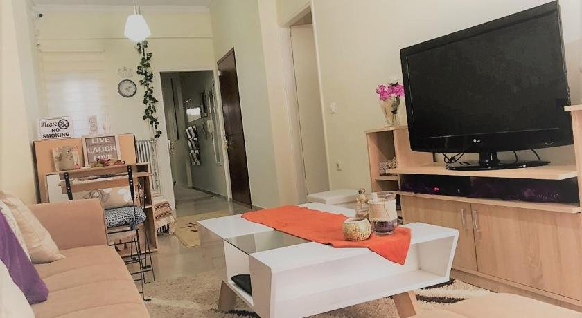 Theano's Cozy & Quiet Lux Central Flat - Wifi