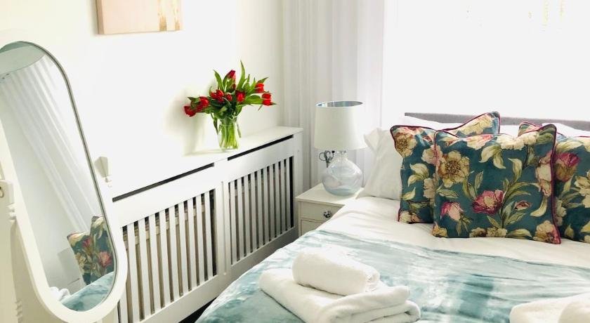 Super location 1min from metro 10min from Camden