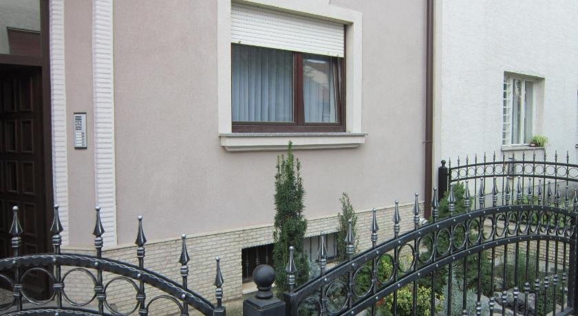 Angela Luxury Studio Apartment