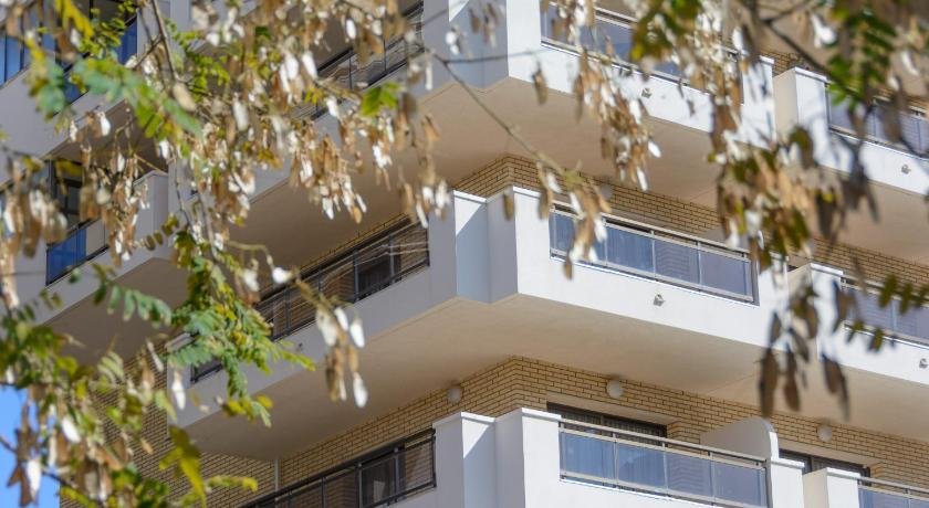 Sant Jordi Zeus Basic