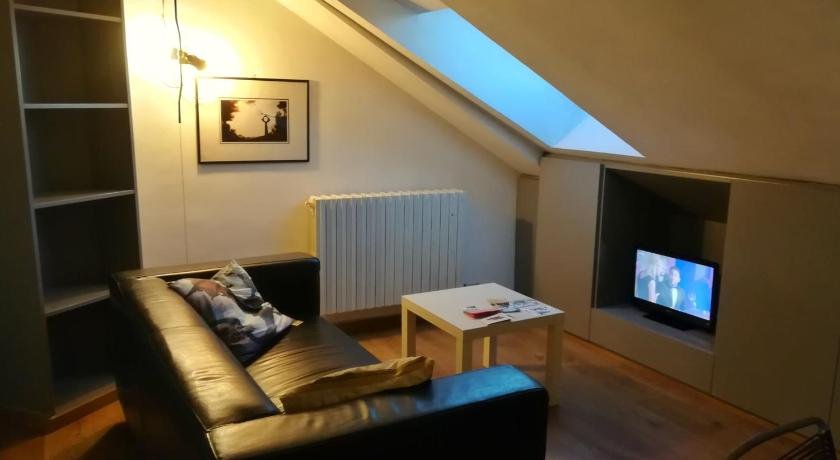Savoia Downtown Attic