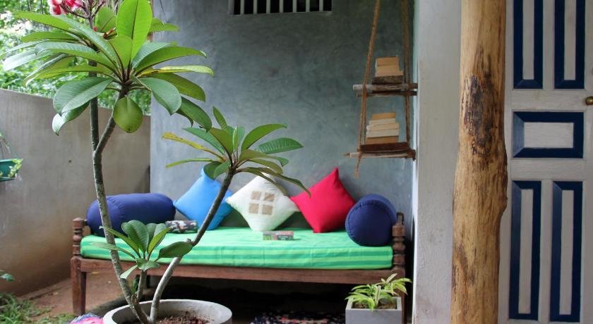 Sand Dollar House Hiriketiya