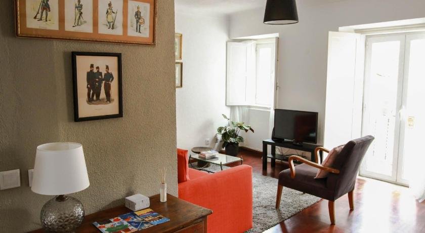 Cozy and Spacious apartment in Graca Lisbon
