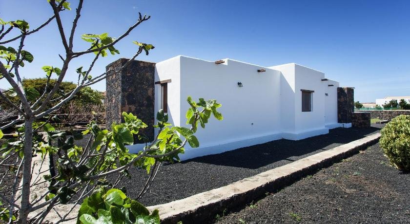 Casa MINA La Oliva