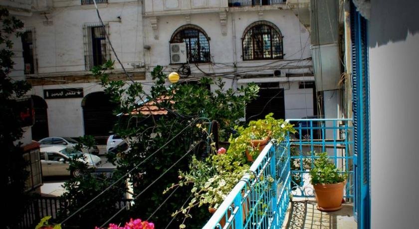 Appartement Dans Immeuble Haussmanien