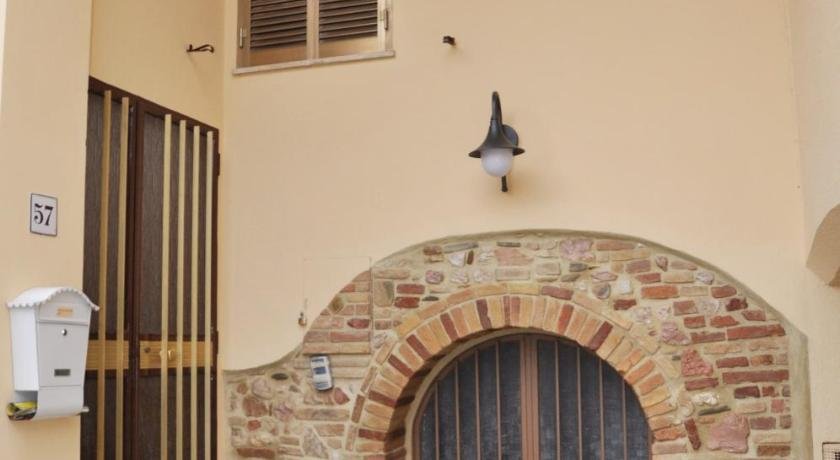Mama Mia Guest House