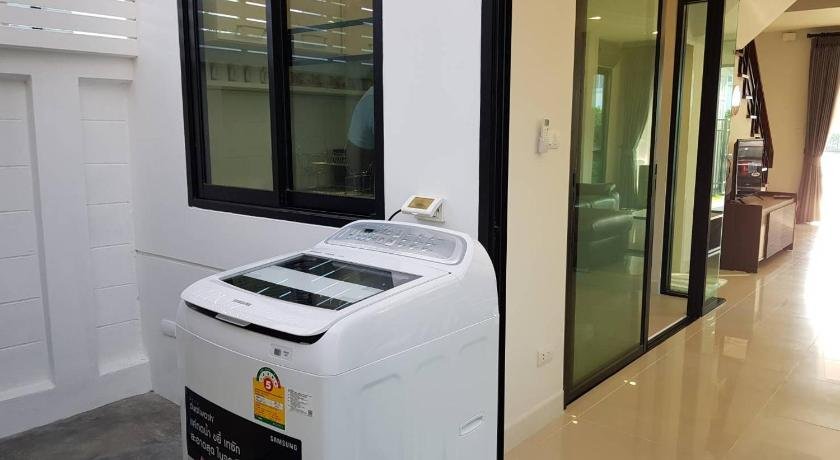 Townhouse 5 mins from Central Airport plaza changmai