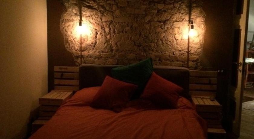 Argilla Apartment