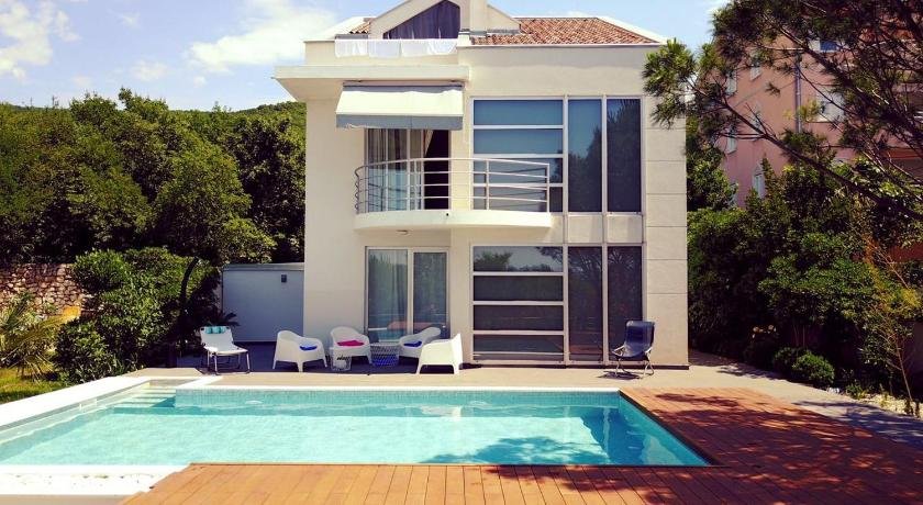 Villa CD