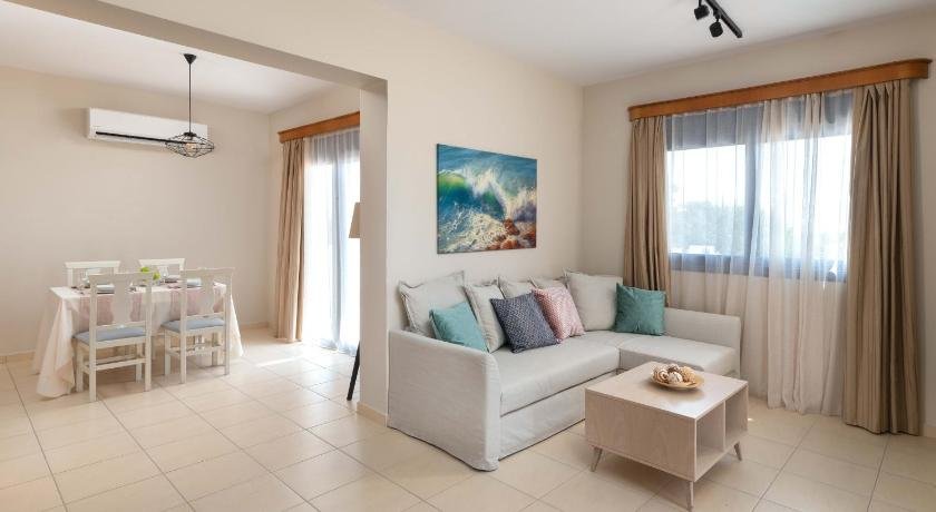 Rita Mare Seafront Villas