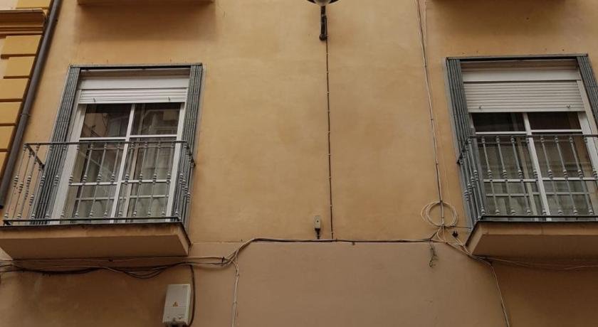 Victoria de Alba House