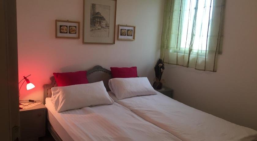 Lalic rooms