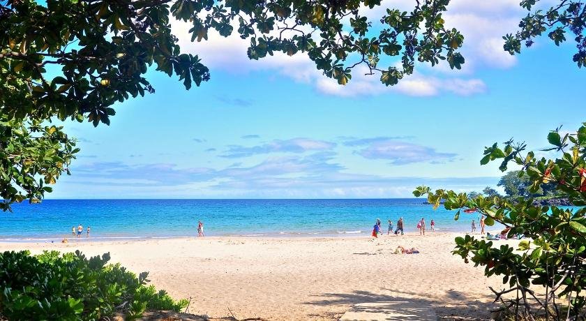 Ocean Breeze Kona Home