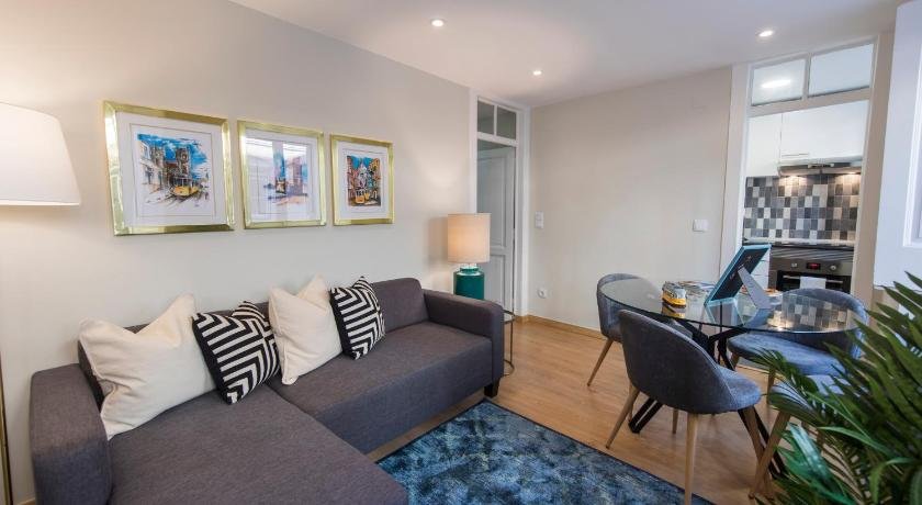 Elegant Lisbon Heart Apartment