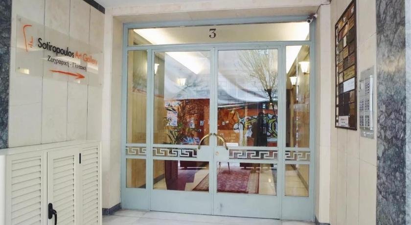 luxury apartment center athens wifi