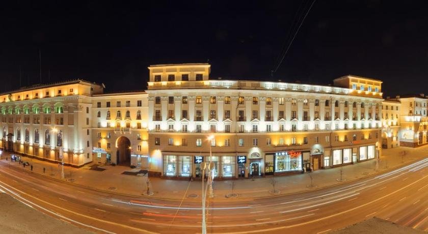 Apartments on Kupalovskaya