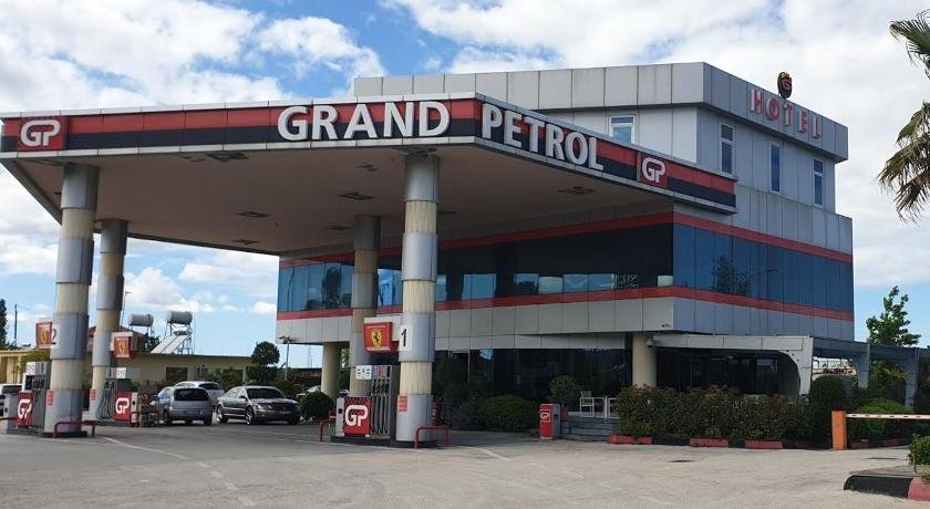 Grand Hotel Petrol