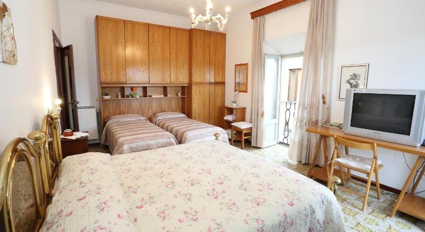 Casa Vacanze S Angelo La Stella