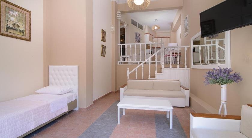 Family Inn Apartments