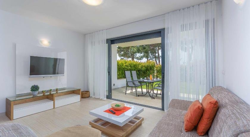 Apartment Marina Novigrad