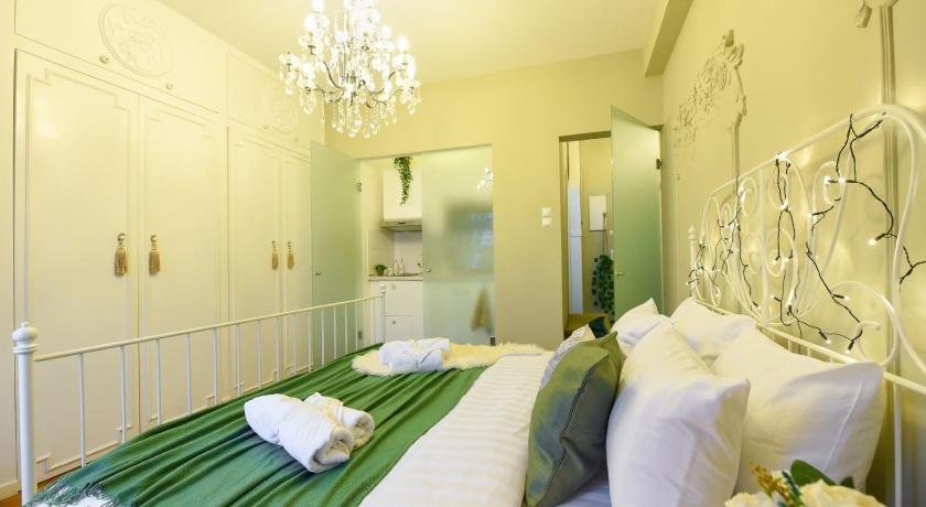 Luxury Central - Old Town Studio