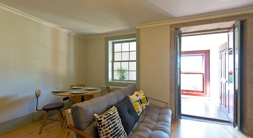 Trait House