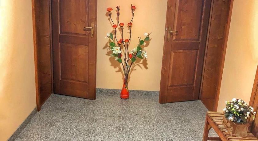 Casa Adam