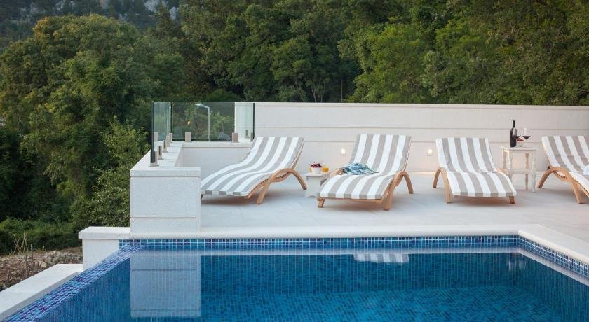 Villa Vintage & Modern Luxury Villa In Tucepi