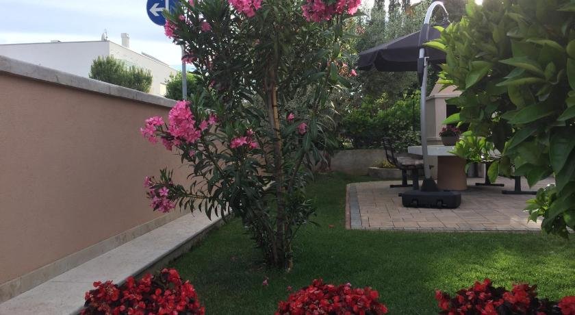 Apartment Villa Baric 4412