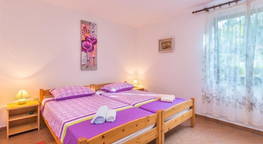 20 Biskupije Apartman Gloria