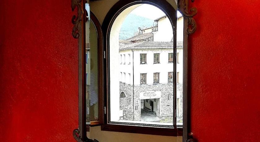 La Casa Rosa Pigna