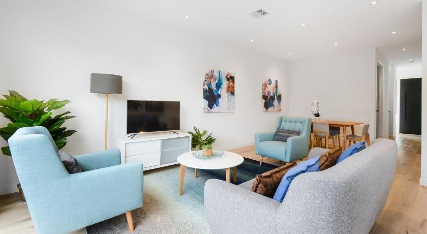 Boutique Stays - Murrumbeena Place 2