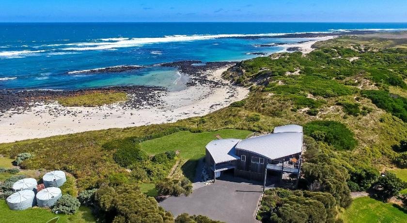 Hearn's Beach House