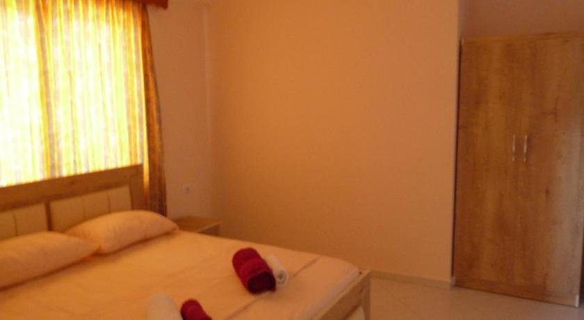 Elti Apartment
