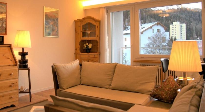 Apartment Chesa Fleury