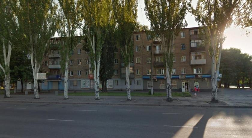 KR Apartments on Metalurhiv 31
