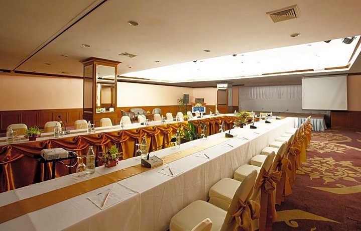 Centra by Centara Hotel Mae Sot