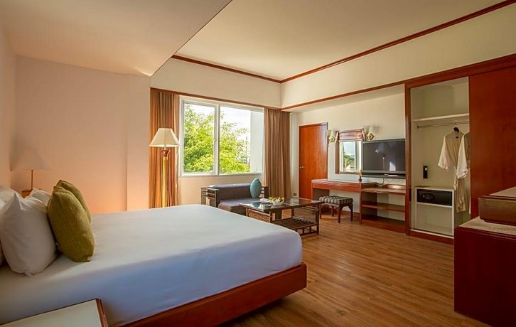 Centra by Centara Hotel Mae Sot