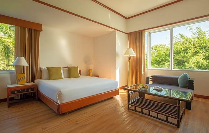 Centra by Centara Hotel Mae Sot
