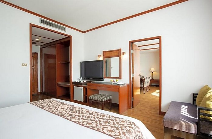 Centra by Centara Hotel Mae Sot