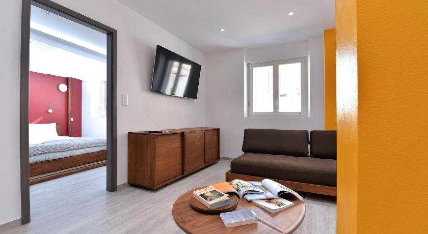 Les Suites Du Cygne