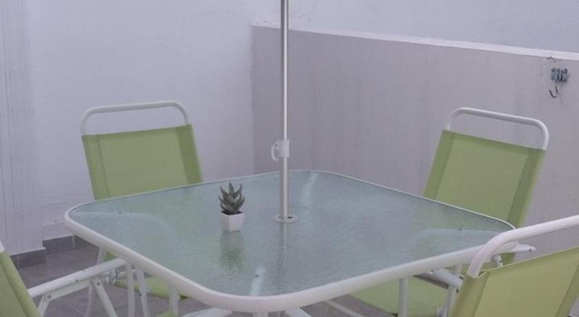 Habitat Plaza