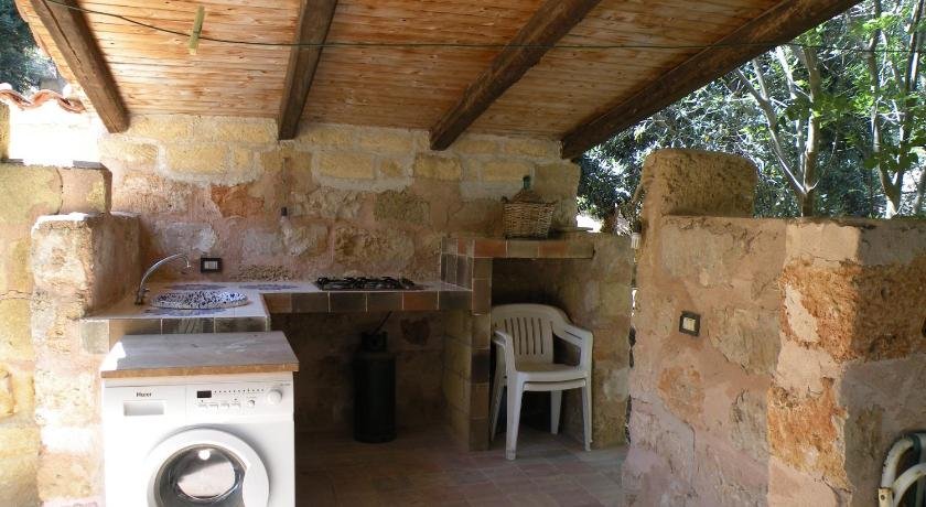 Antico Casale dello Zingaro a Scopello