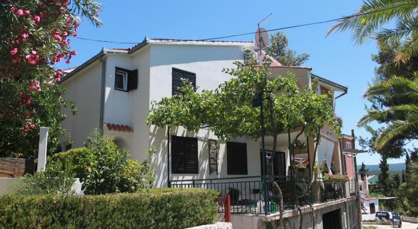 Apartments Markotic