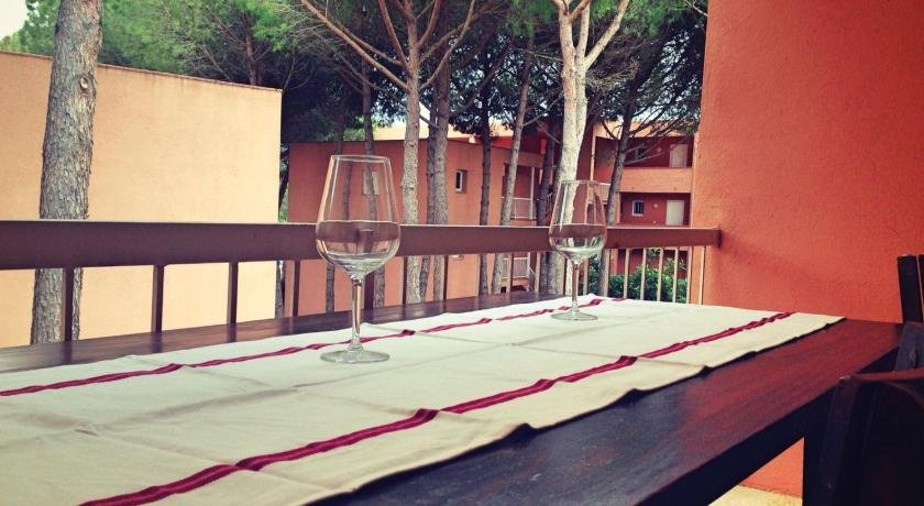 Apartamento con WiFi y Piscina en Pals Playa