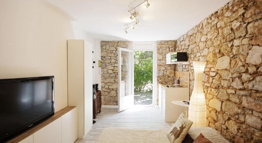 Gregbnb - Mur En Pierre - Climatise - Terrasse & Parking Prive